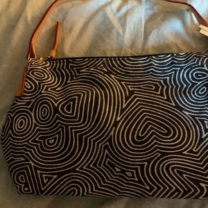 Small Dooney and Bourke purse